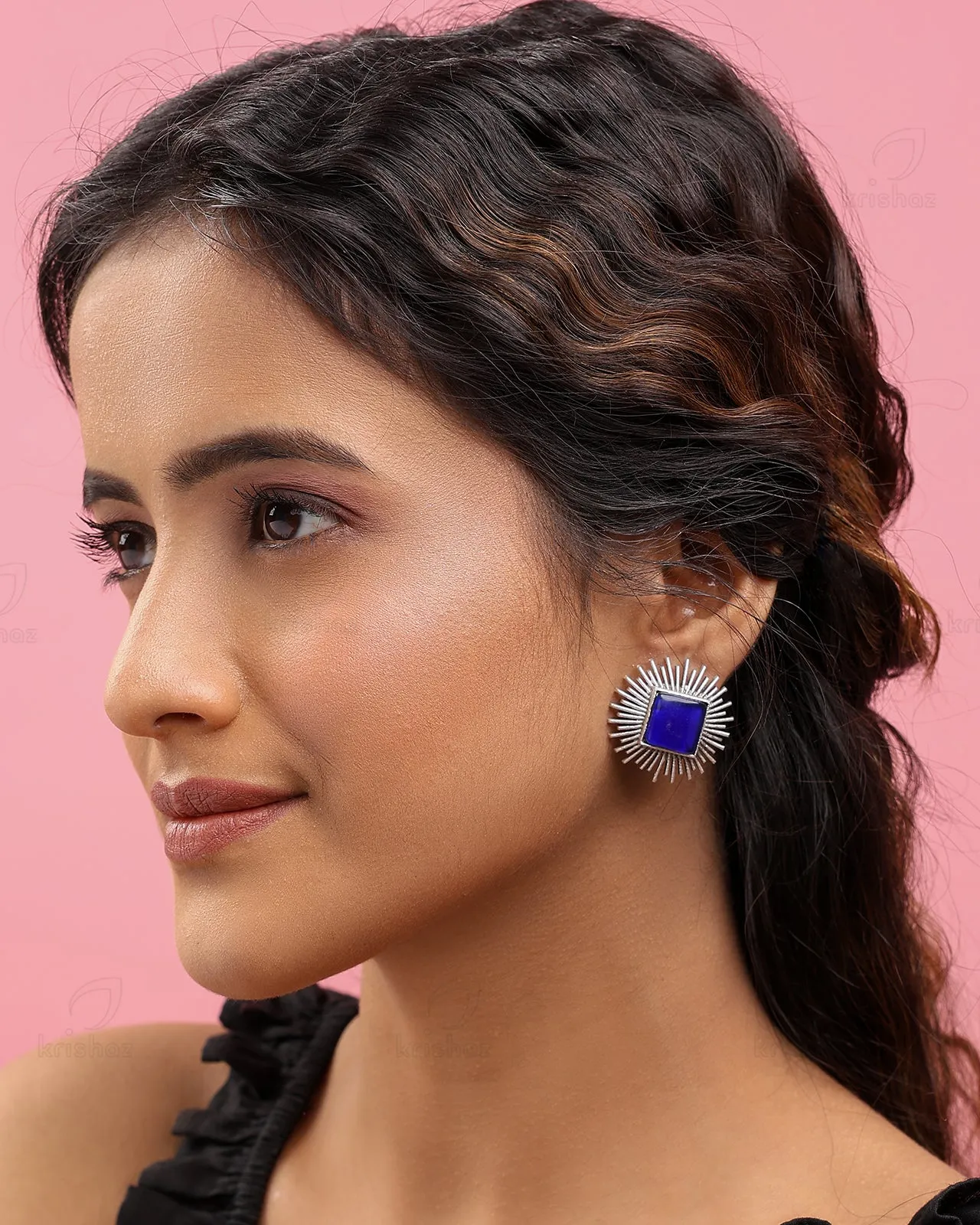 Aditya Stud Earrings - wxo