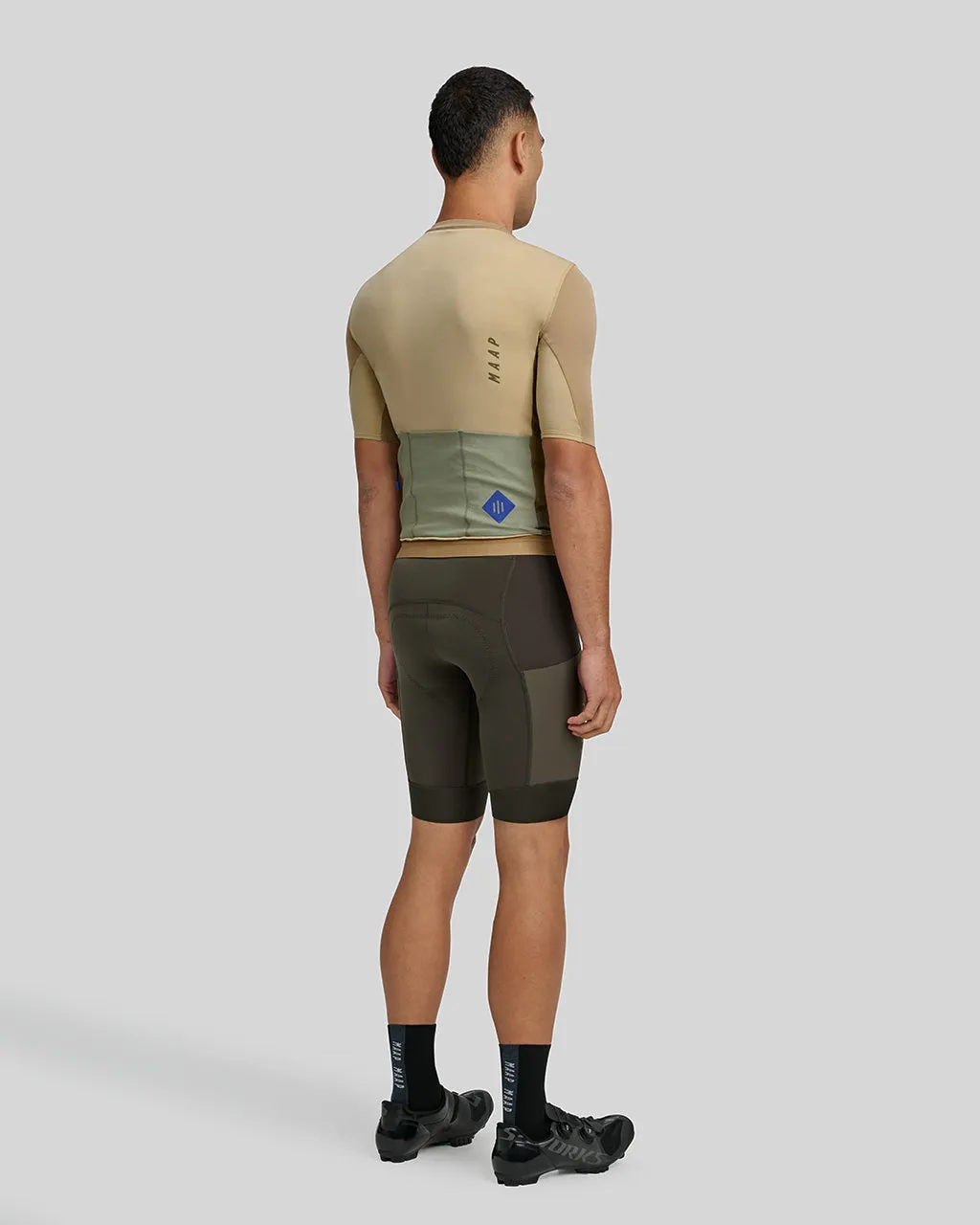 Alt_Road Jersey